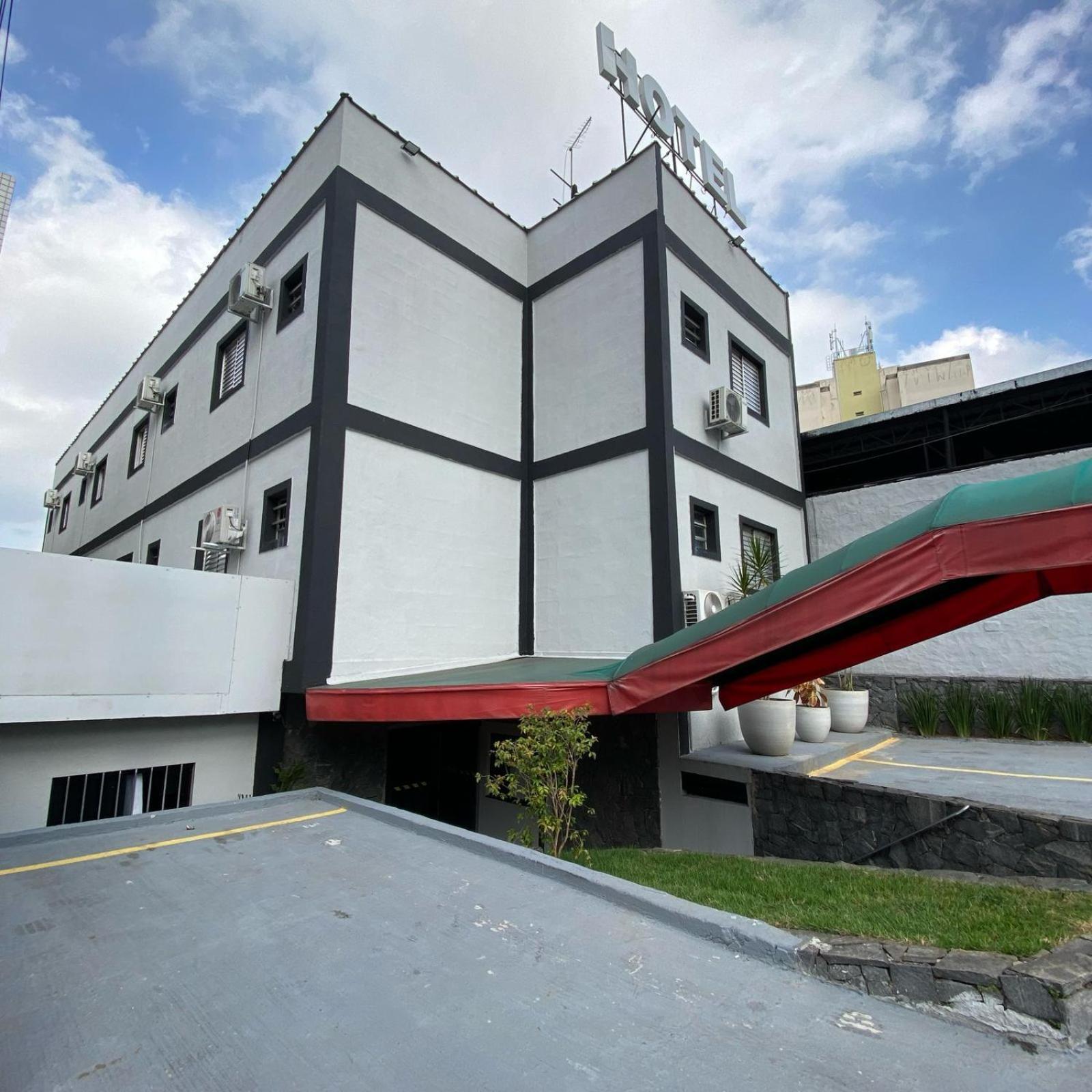 Hotel Novo Mexico グアルーリョス エクステリア 写真